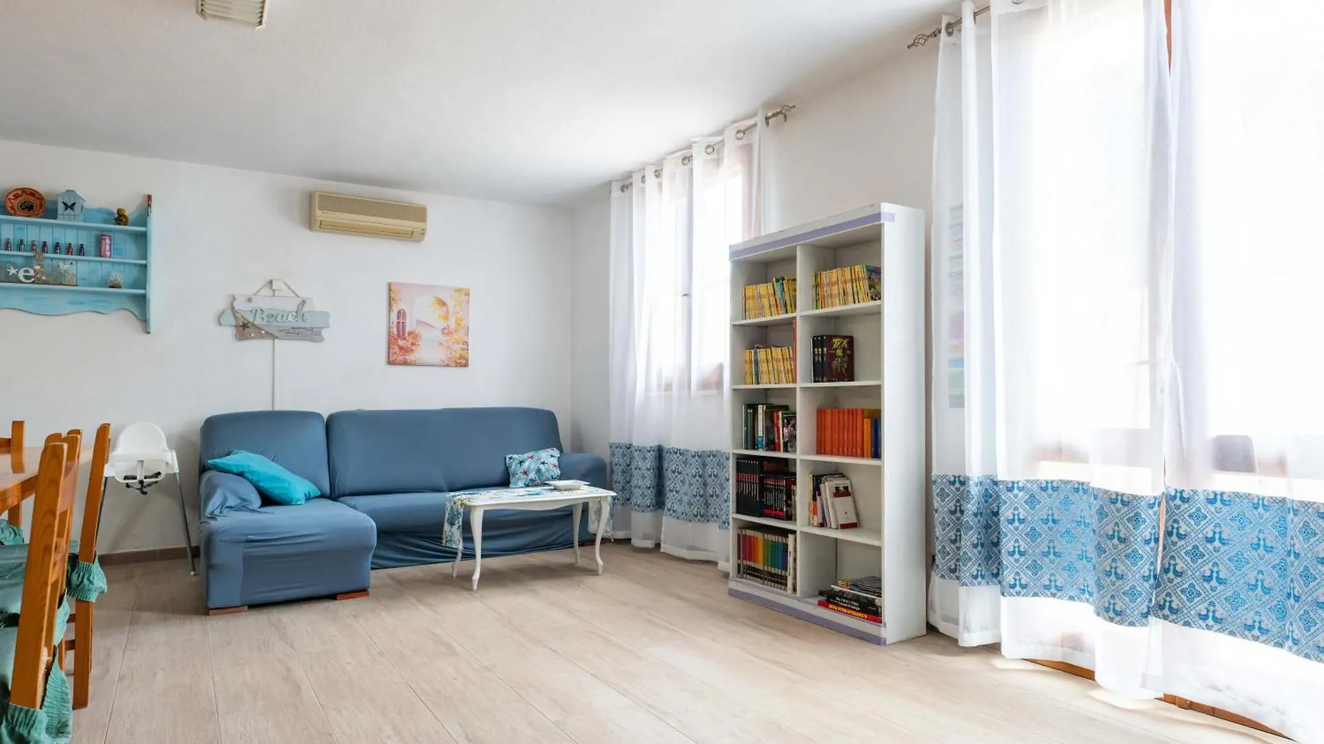 Elena'S Maison Solanas